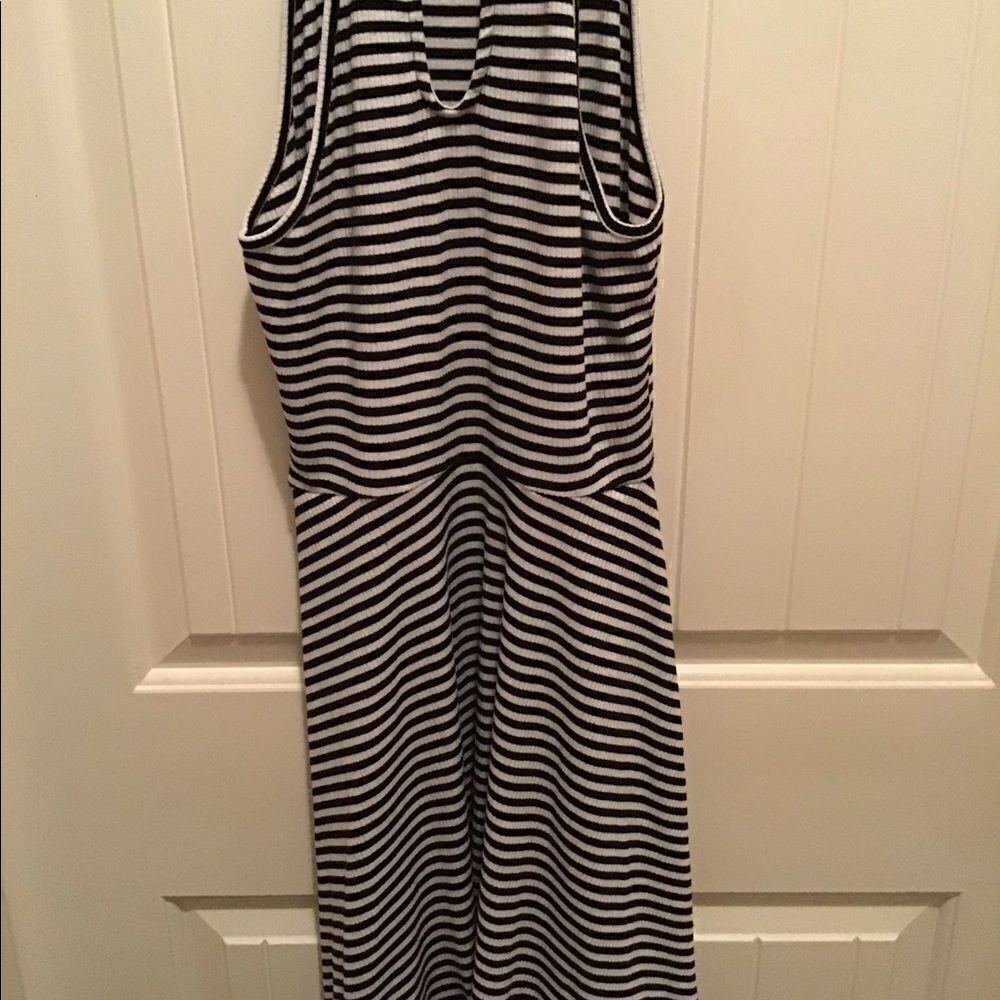 Sexy MOSSIMO Dress size medium - Picture 3 of 7